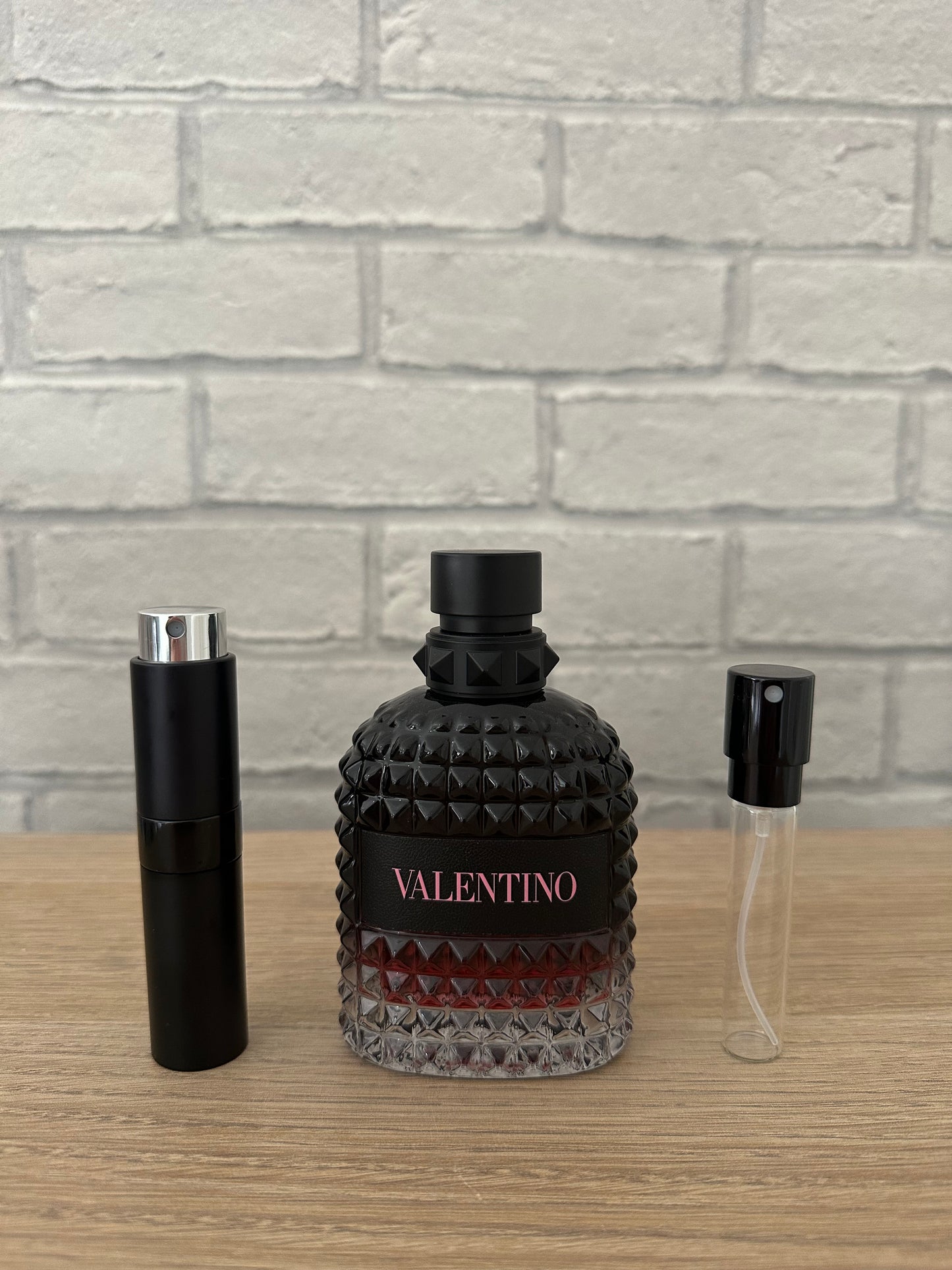 Valentino Born in Roma UOMO